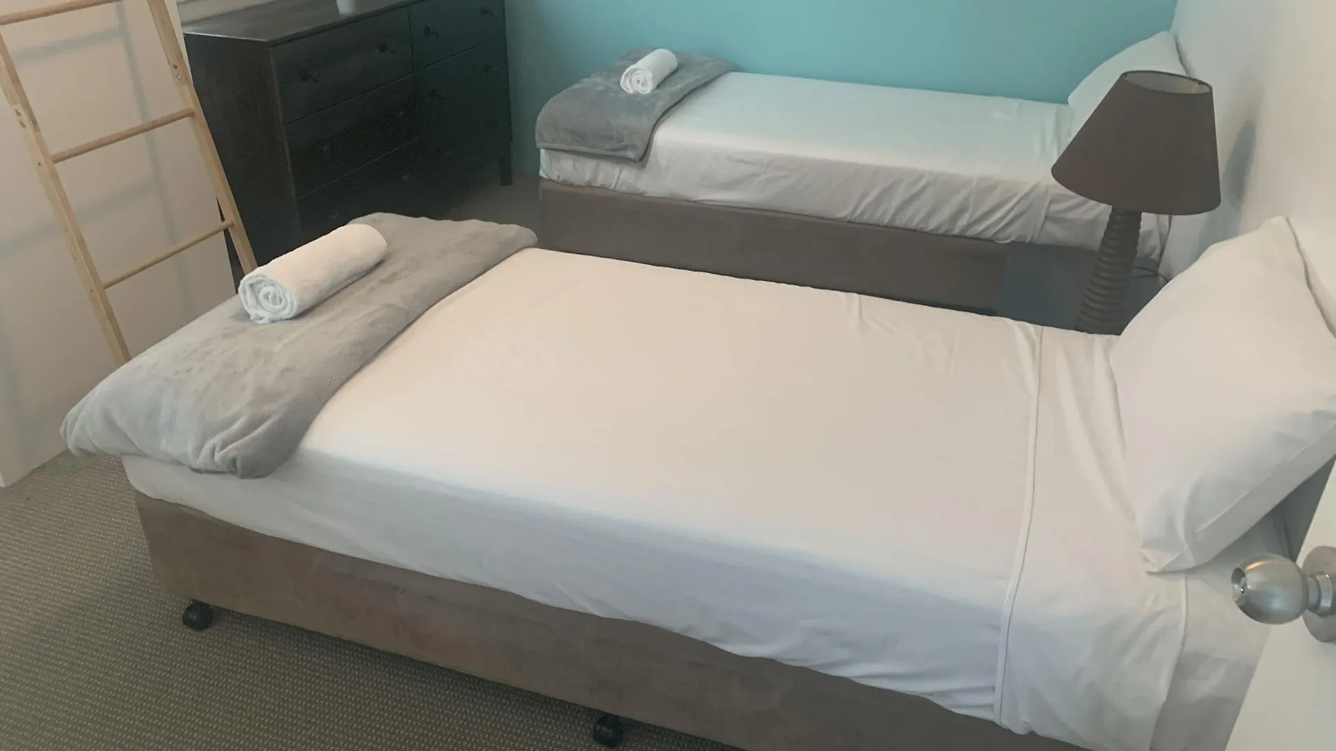 Apartment Beachfront Towers Sunshine Coast Australia