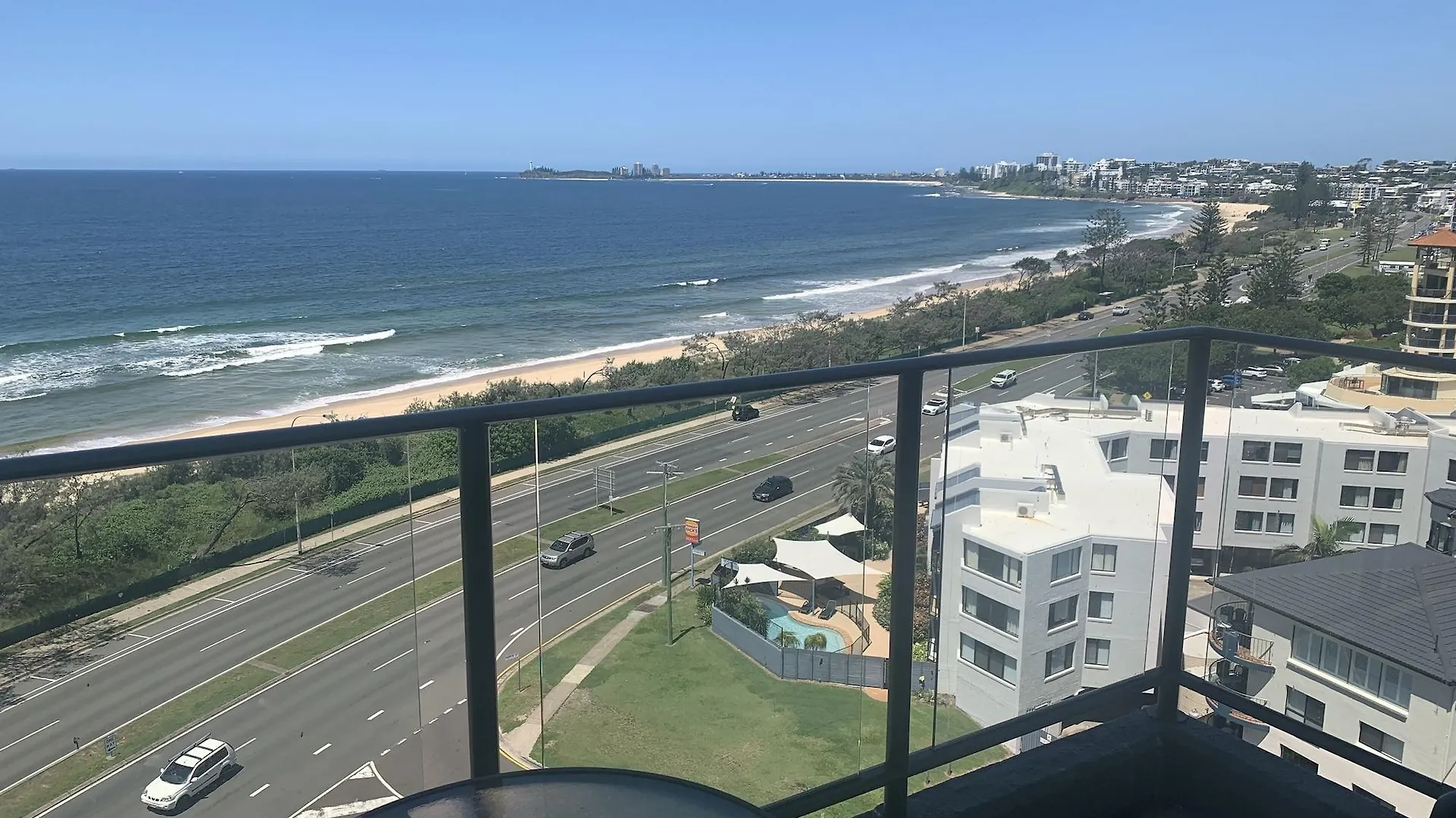 Beachfront Towers Sunshine Coast 0*,