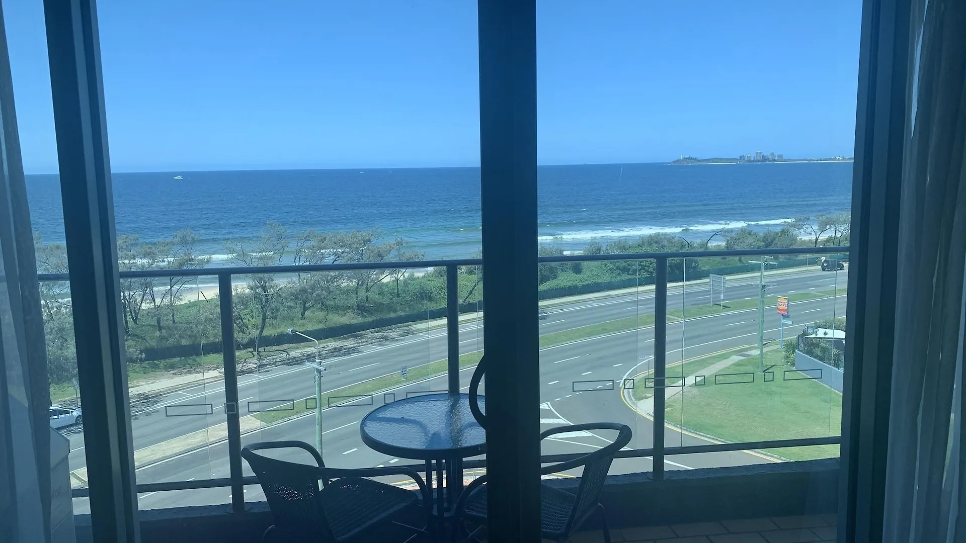 Apartment Beachfront Towers Sunshine Coast