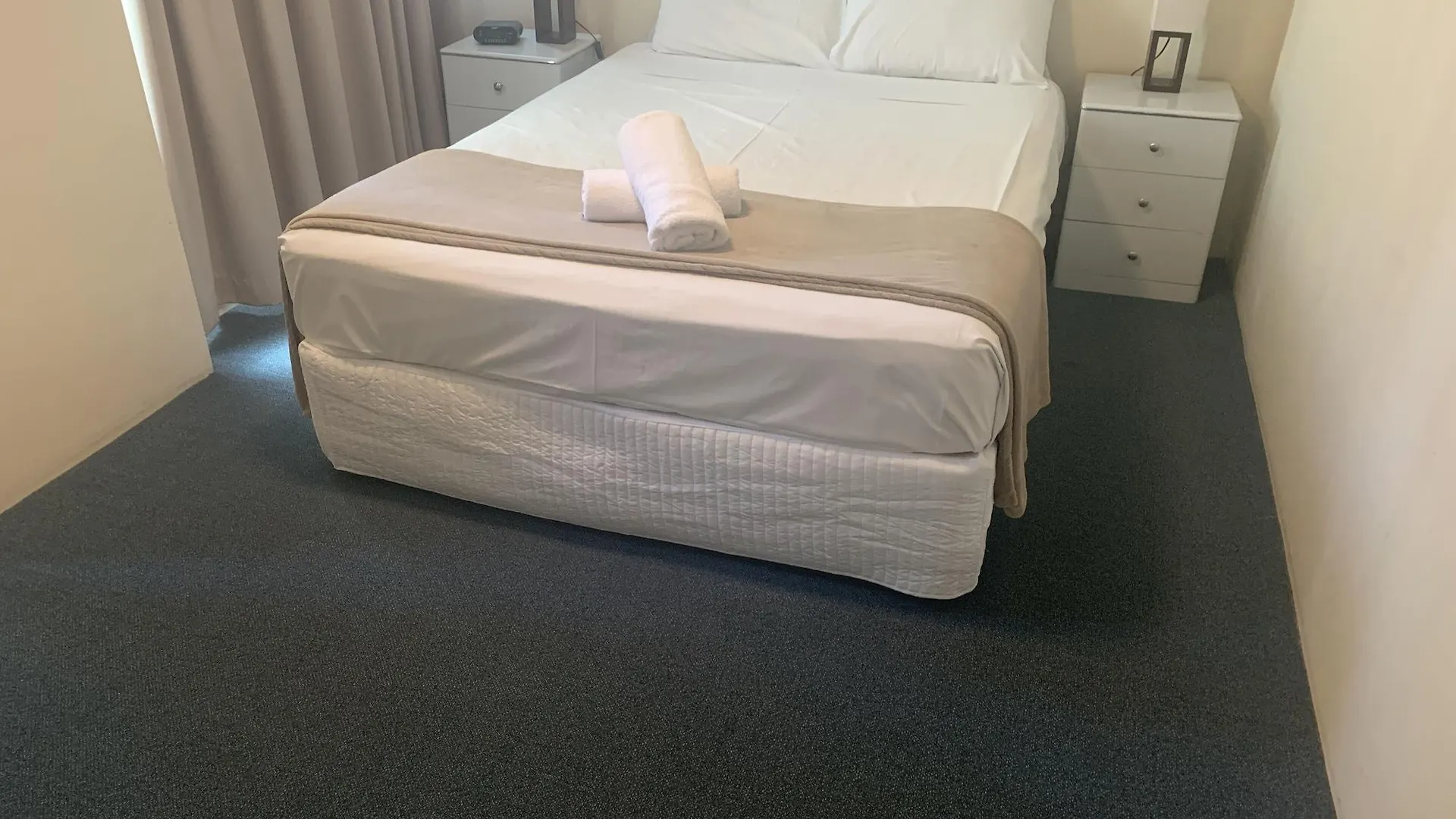 Beachfront Towers Sunshine Coast Apartament